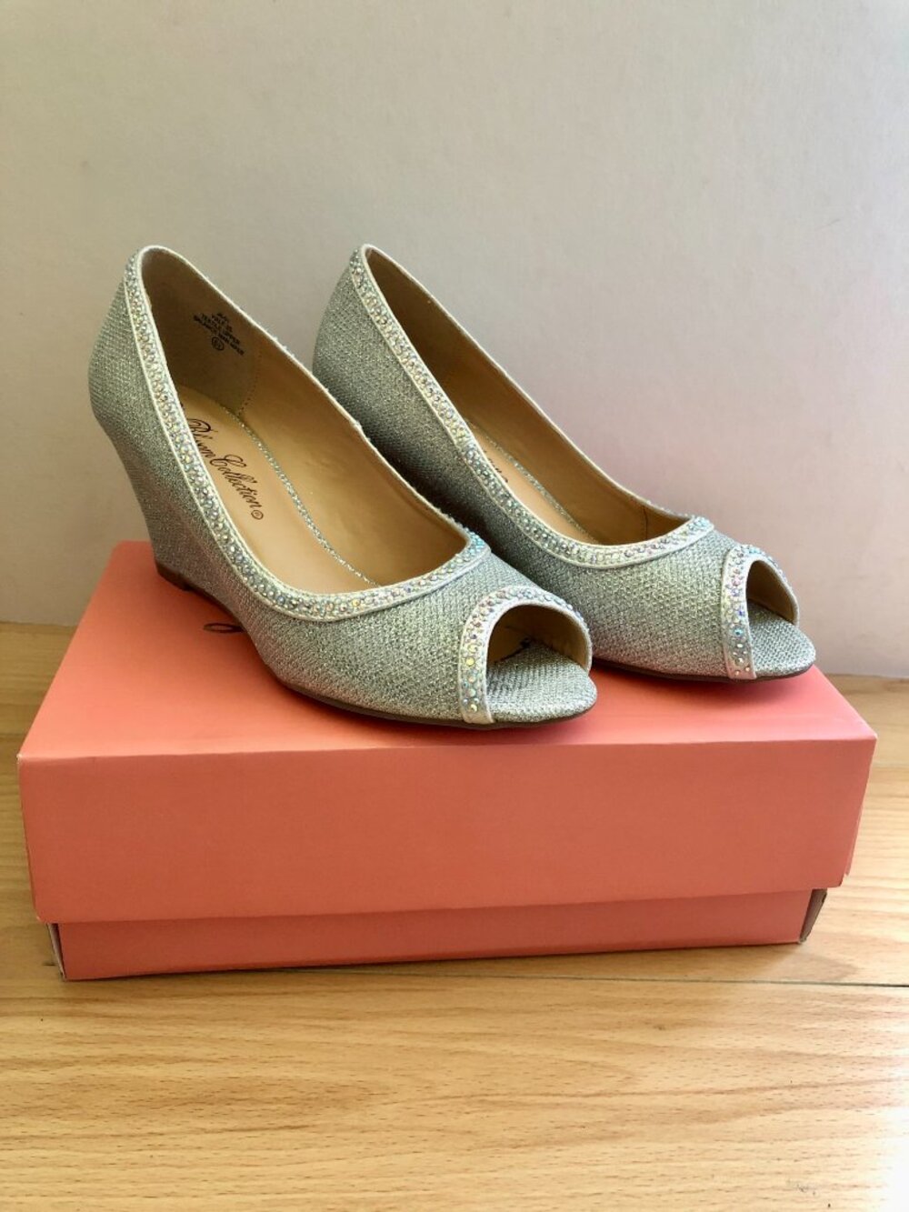 De Blossom Collection Silver wedding, prom party shoes